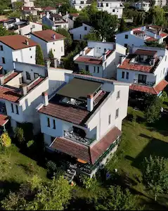 MAŞUKİYE'DE SATILIK SİTE İÇİ MÜSTAKİL VİLLA