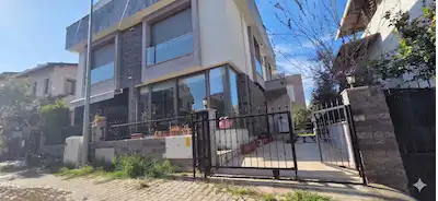 ÇEŞMEALTI MERKEZDE KIRALIK, 3+1 MÜSTAKIL EV