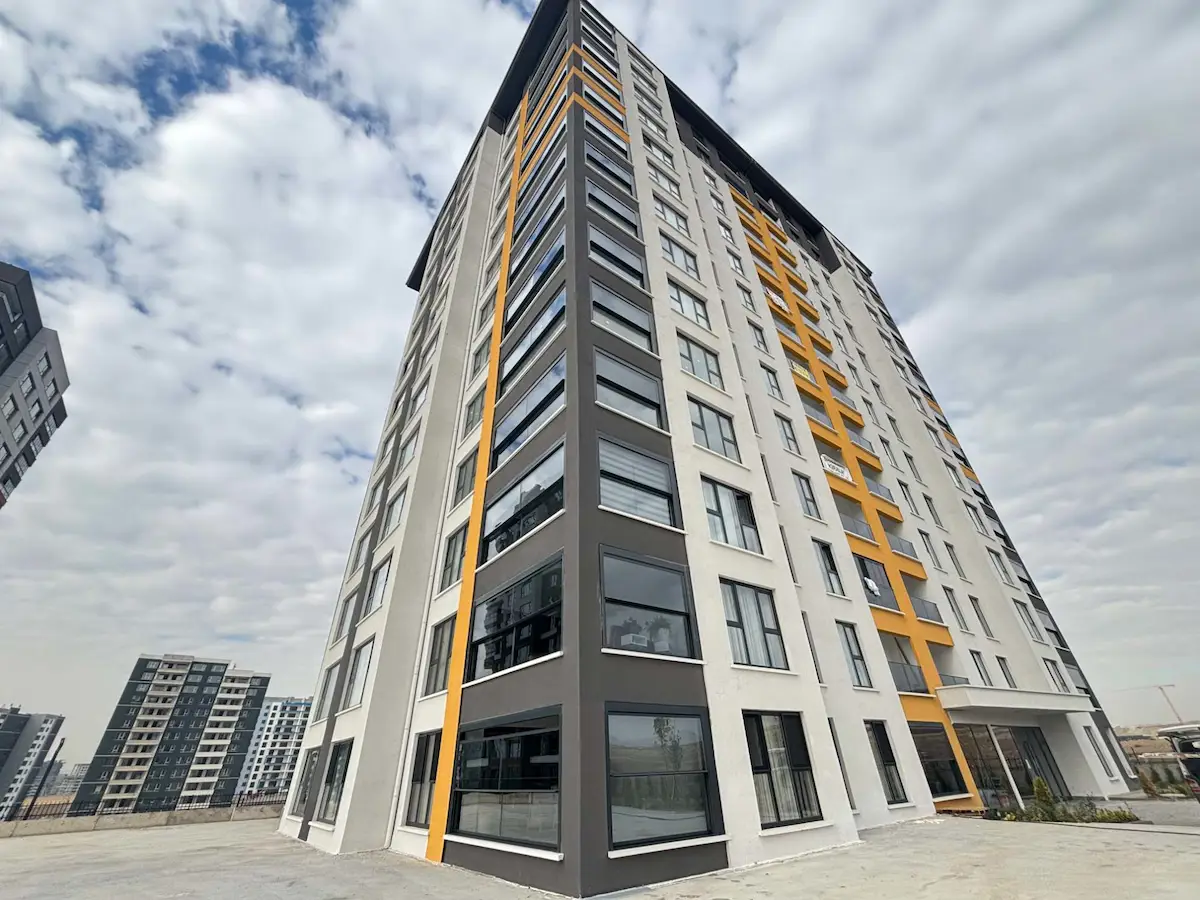 BATIKENT CUMHURIYET MAHALLESINDE 4+1 SIFIR DAIRE 