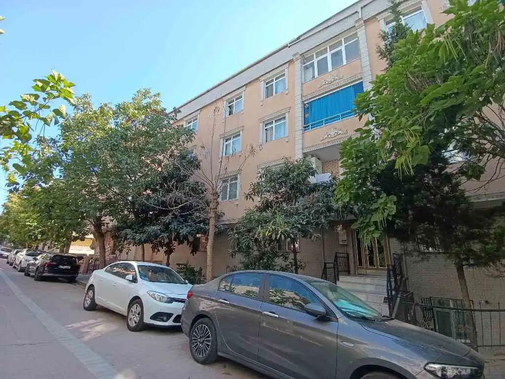 AVCILAR’DA 210 M² BRÜT 4+2 DUBLEKS | 3. KAT | KAT MÜLKİYETLİ TAPU | KREDİYE UYGUN 3