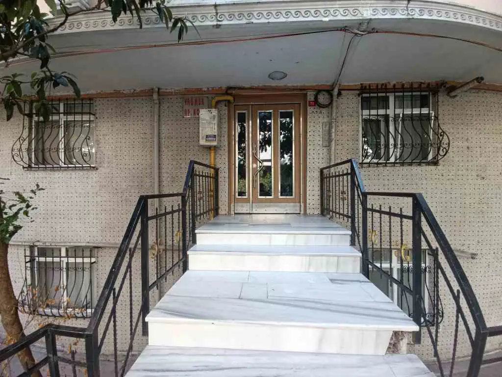 AVCILAR’DA 210 M² BRÜT 4+2 DUBLEKS | 3. KAT | KAT MÜLKİYETLİ TAPU | KREDİYE UYGUN 2