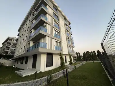 BEYLİKDÜZÜ’NDE 2+1 | LÜKS EŞYALI, BOŞ, EBEVİYENLİ DENİZ MANZARELI