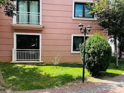 HALKALI LALEŞEHİR KONAKLARI KİRALIK 3+1 BAKIMLI DAŞRE