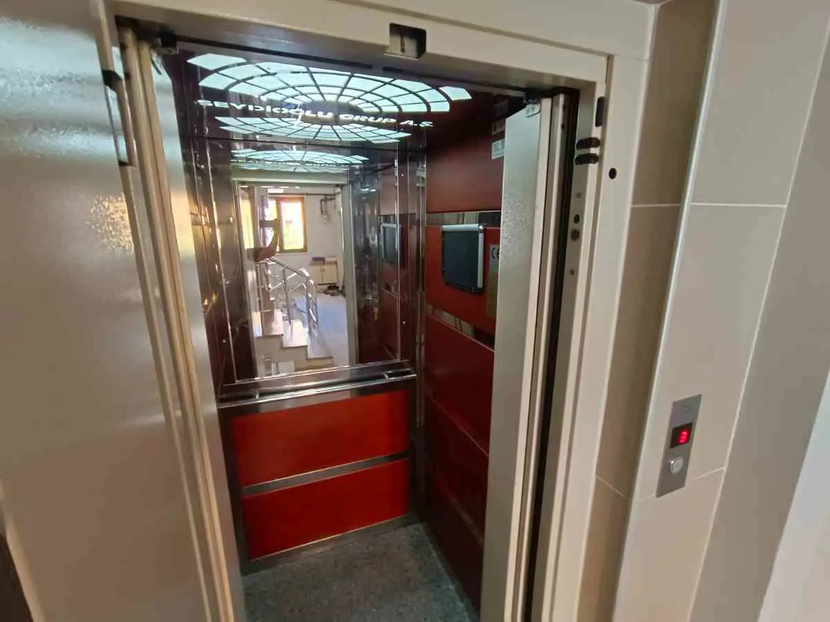 Property image 8