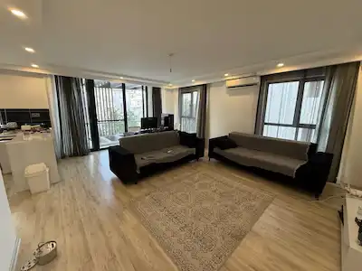 GIRNE MERKEZ'DE SATILIK EŞYALI GENIŞ 2+1 DAIRE, ÇARŞIYA YAKIN
