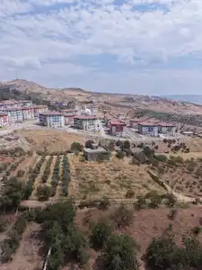DULKADİROĞLU’NDA VİLLA İMARLI SATILIK ARSA | KREDİYE UYGUN | HİSSELİ TAPU