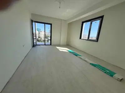 KARTAL YALI MAH.DE SATILIK 2+1 DAİRE METRO 5DK YÜRÜME, BALKONLU