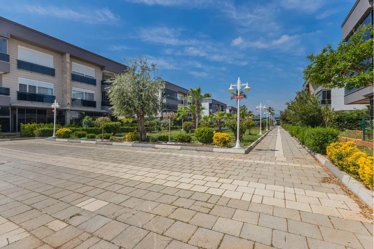 CATTA VİLLA ALTINKALE’DE 4+1 | 165 M² NET | 3 CEPHELİ, BALKONLU, KREDİYE UYGUN