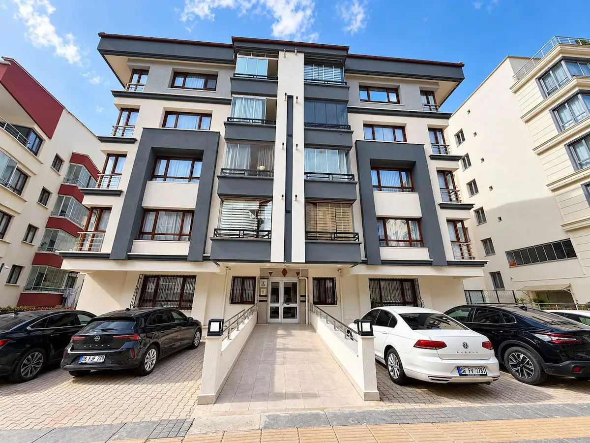 ÇANKAYA AKPINARDA PANORAMİK ORMAN MANZARALI YAPILI SATILIK 4+1 DAİRE!