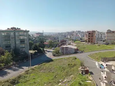 ÇAYIROVA İNÖNÜ MAH  KİRALI 2+1 GENİŞ TİP DAİRE