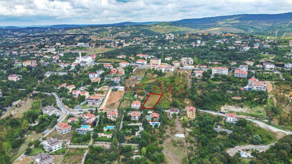 Çavuşbaşı Baklacı Mah. Müstakil Satılık Manzaralı 869m² Arsa