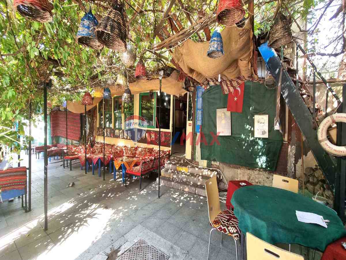 FATIH SAMATYA RESTORANLAR BÖLGESINDE SATILIK 2 KATLI EV/İŞYERI