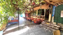 FATIH SAMATYA RESTORANLAR BÖLGESINDE SATILIK 2 KATLI EV/İŞYERI