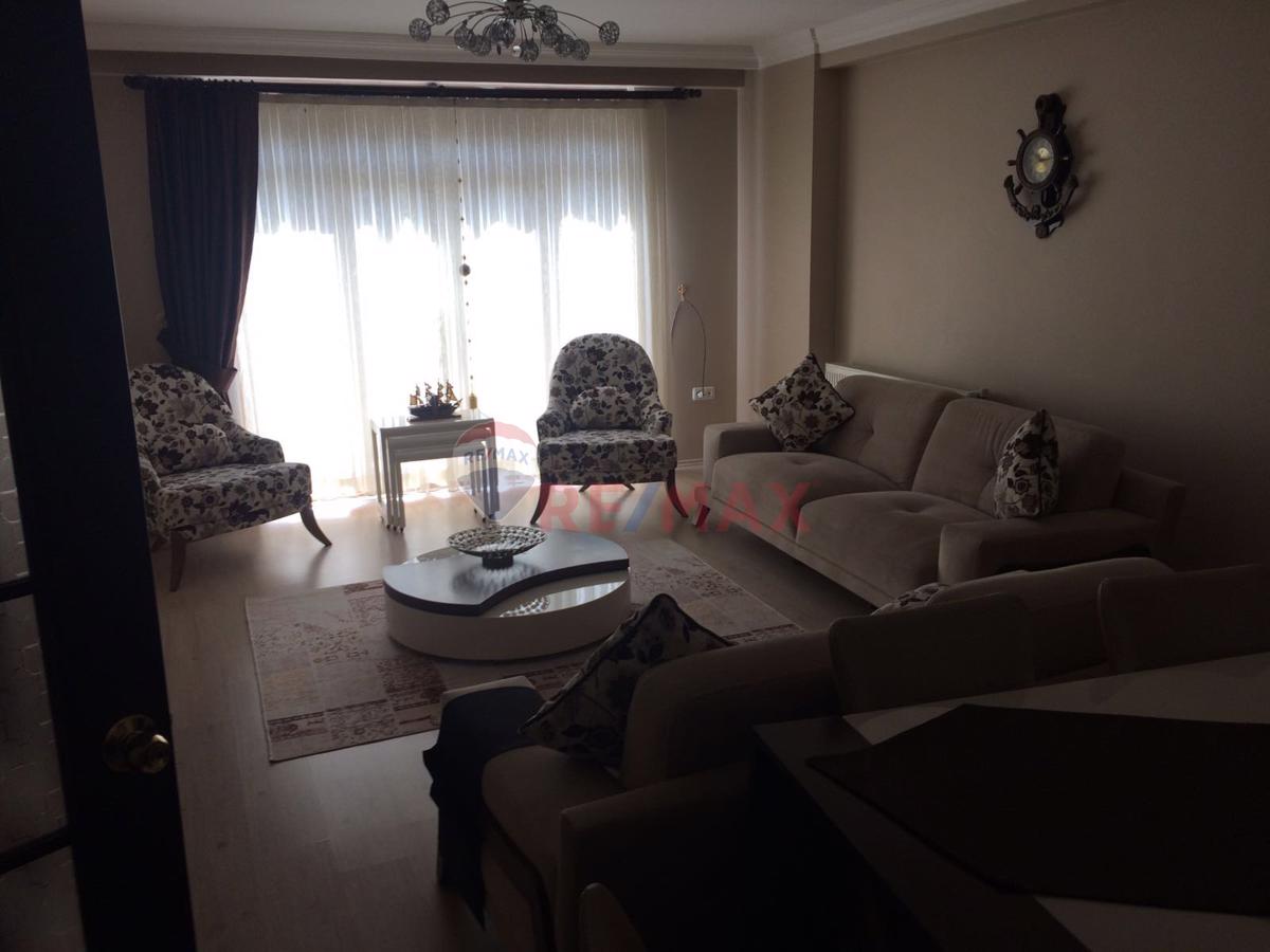 REMAX FREKANS'TAN PARK CADDESİ 3+1 135M2 MASRAFSIZ ARAKAT DAİRE