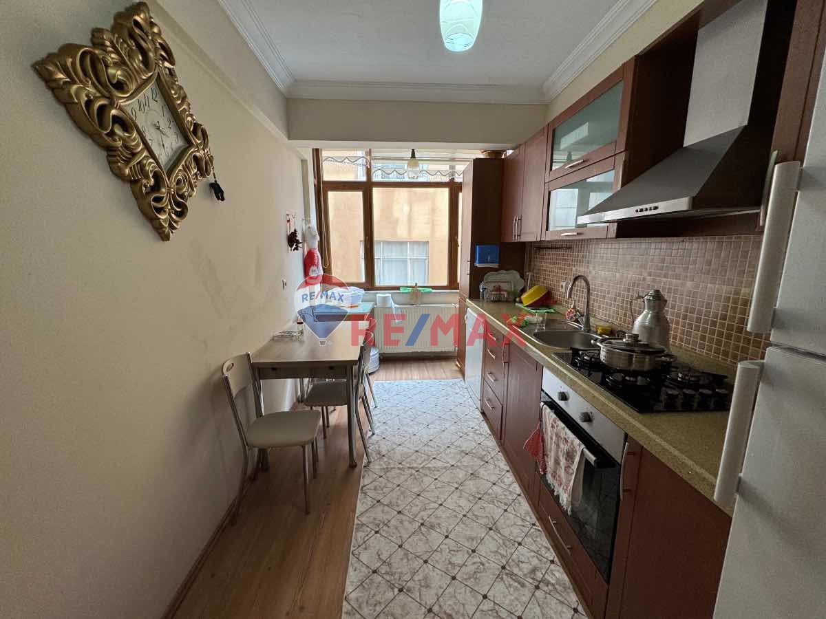 YEŞILTEPE 'DE MERKEZI KONUMDA MASRAFSIZ 3+1 DAIRE