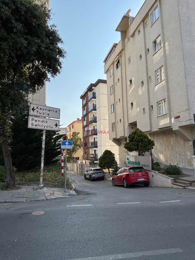 PENDIK AYDINLI YOLU ÜZERINDE SIFIR SATILIK FERAH 2+1 DAIRE