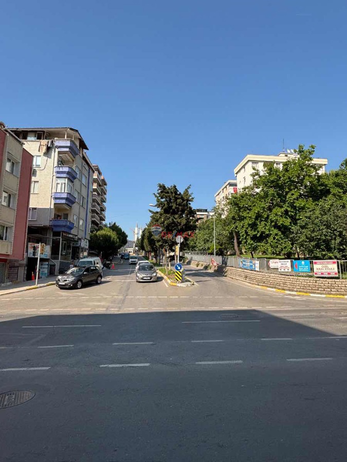 PENDIK AYDINLI YOLU ÜZERINDE SIFIR SATILIK FERAH 2+1 DAIRE