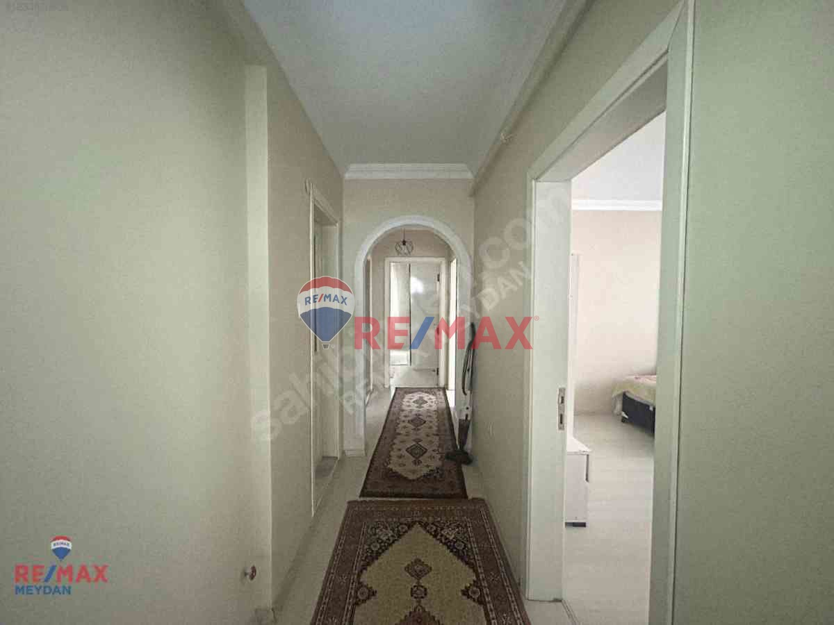 ÜNİVERSİTE MAHALLESİ'NDE SATILIK 5+2 AYRI GİRİŞLİ DUBLEKS DAİRE