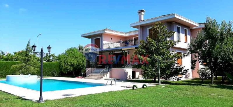 REMAX GÜLDENİZ BÜYÜK ÇEKMECE TEPEKENT VİLLALARI SATILIK VİLLA