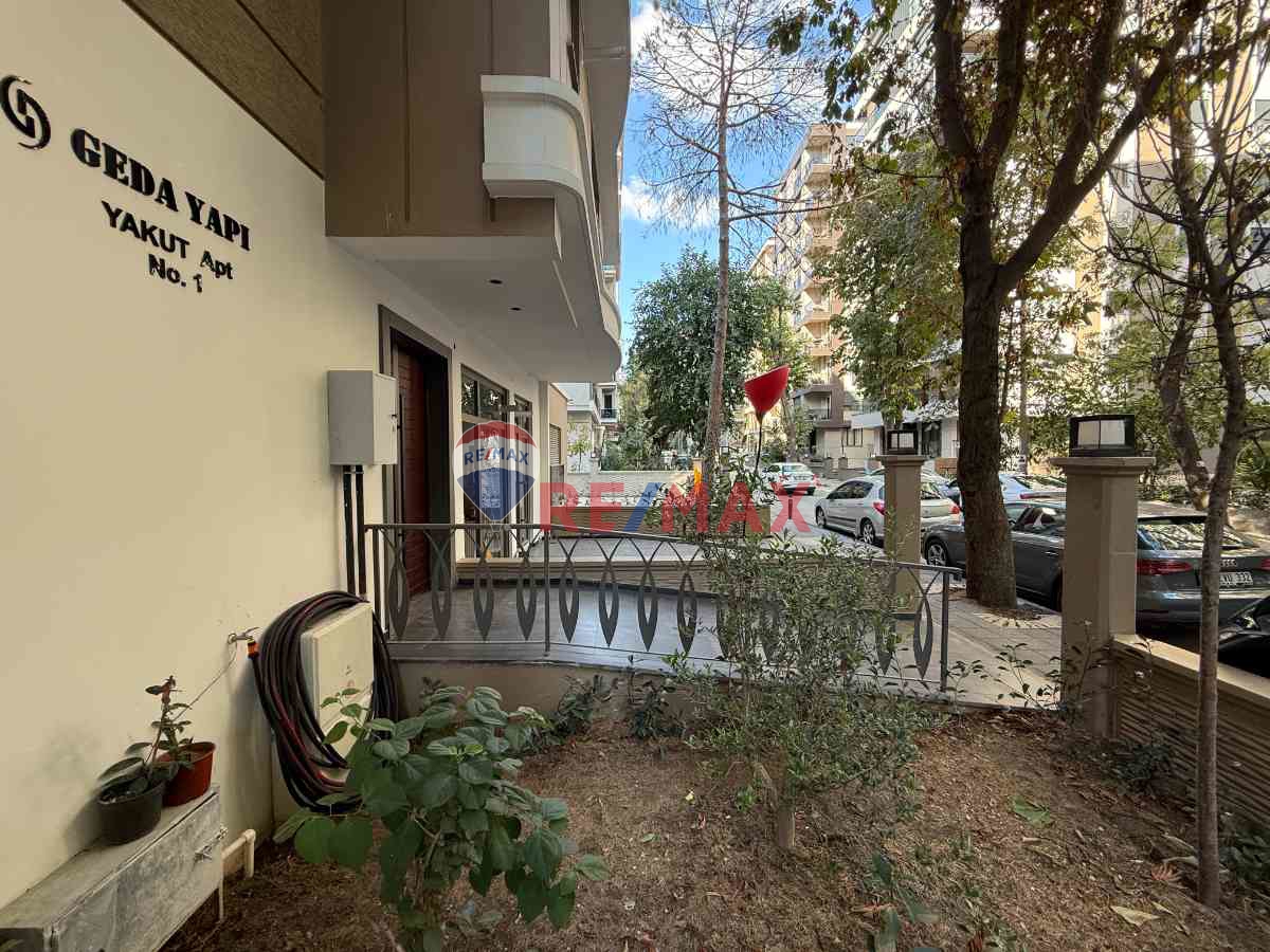 BAĞDAT CADDESINE 2. PARALELDE, HAMAM SOKAKTA LÜKS, PRESTIJ VE YATIRIM FIRSATI SATILIK 3+1 DAIRE