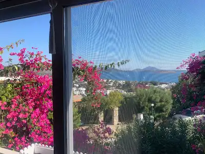 BODRUM YAHŞİ DE BULUNUN YEŞİLYURTLULAR SİTESİNDE DUBLEKS VİLLA