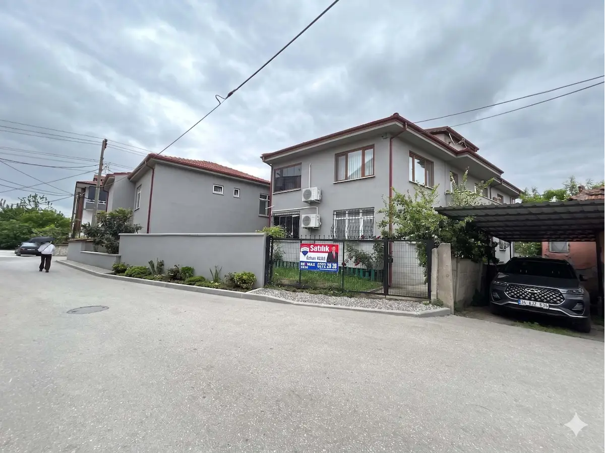 REMAX ERDOĞAN KOZAN'DAN SERDİVAN'DA BAHÇE KULLANIMLI, 3+1, DAİRE