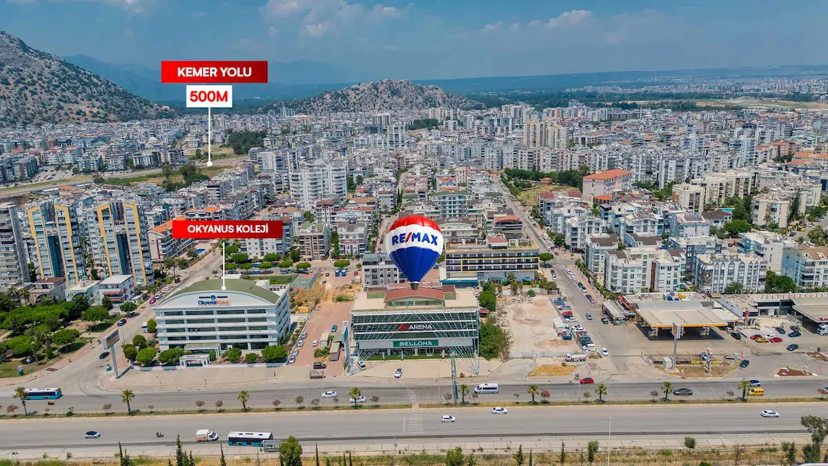 KONYAALTI AKDENIZ BULVARI ÜZERINDE PLAZADA KIRALIK OFIS KATI