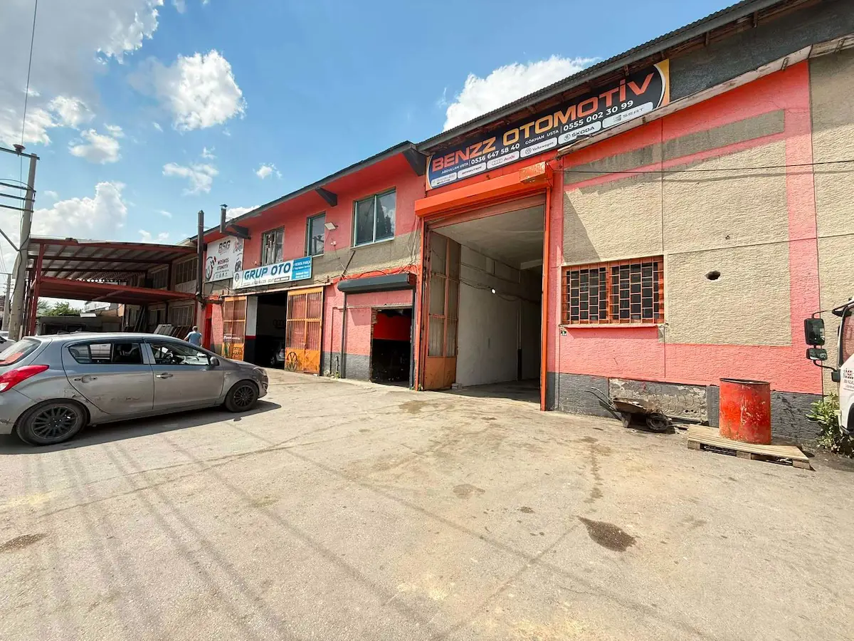 REMAX İLKE'DEN SANAYİ KERESTECİLER'DE 3 KATLI SATILIK İŞ YERİ