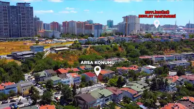 TUYAP METROBÜS DURAĞININ DİBİNDE RUHSATI ALINMIŞ ARSA