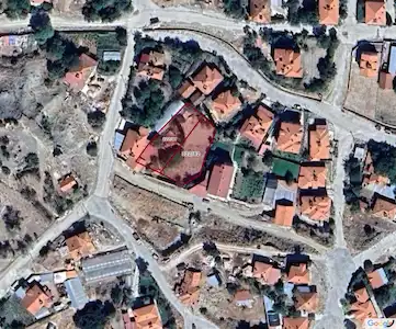 GÖLHISAR MERKEZDE 2 ADET KONUT ARSASI