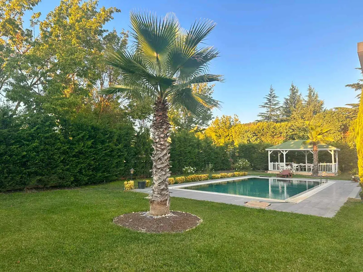 TEPEKENT’TE 1800 M² ARSA İÇINDE HAVUZLU 500 M² MÜSTAKIL VILLA 3