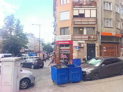 SULTAN MAHALLESINDE 3 AYRI BÖLÜMDEN OLUŞAN DÜKKAN
