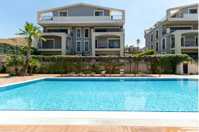 BAHÇEŞEHİR KOLEJİNE KOMŞU | TERAS DUBLEKS KONSEPT DAİRE