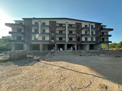 KARTEPE KENT MEYDANI'NDA SİTE İÇİNDE SATILIK 2+1 DAİRE