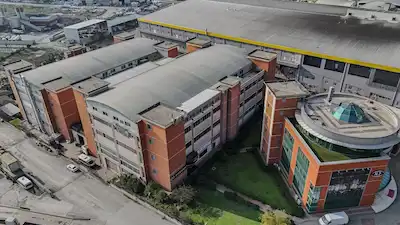 ESENYURT TEM'E CEPHE DÜZ GİRİŞ TEK KATTA 3200M2 KİRALIK FABRİKA 