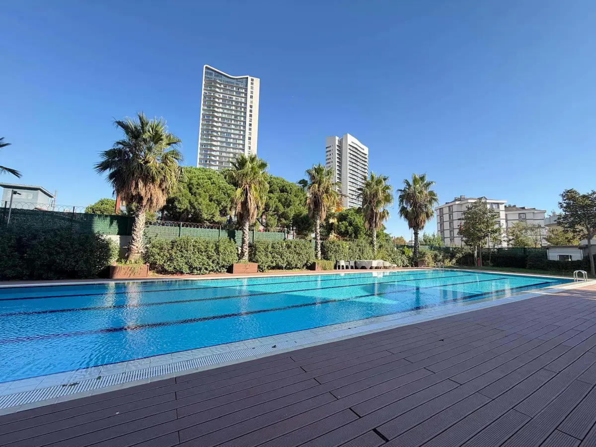 KARTAL ÇUKUROVA TOWER'DA 1+1 KIRALIK DAIRE