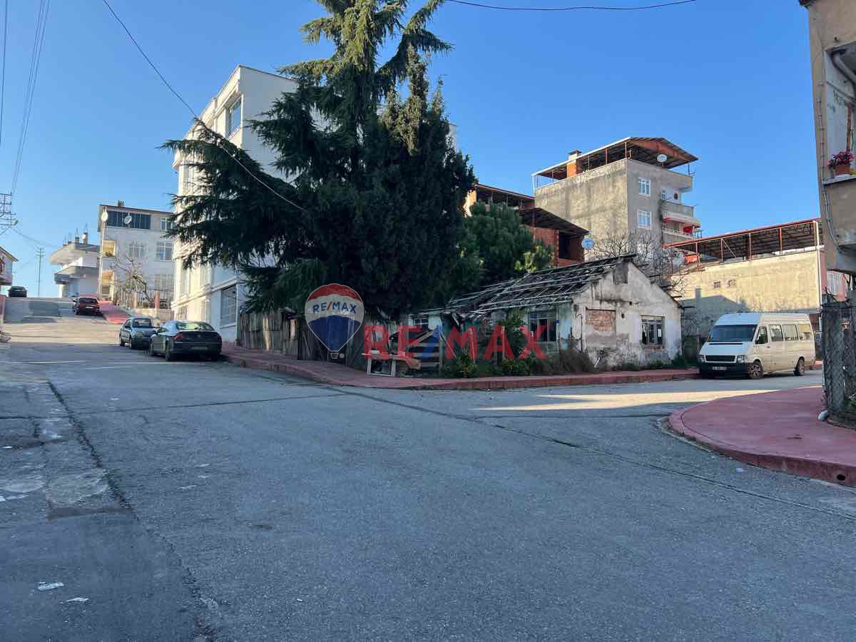 İLKADIMDAKAT KARŞILIĞI ARSA 2 + 1 DÖRT KATA İMARLI 8 DAIRE 