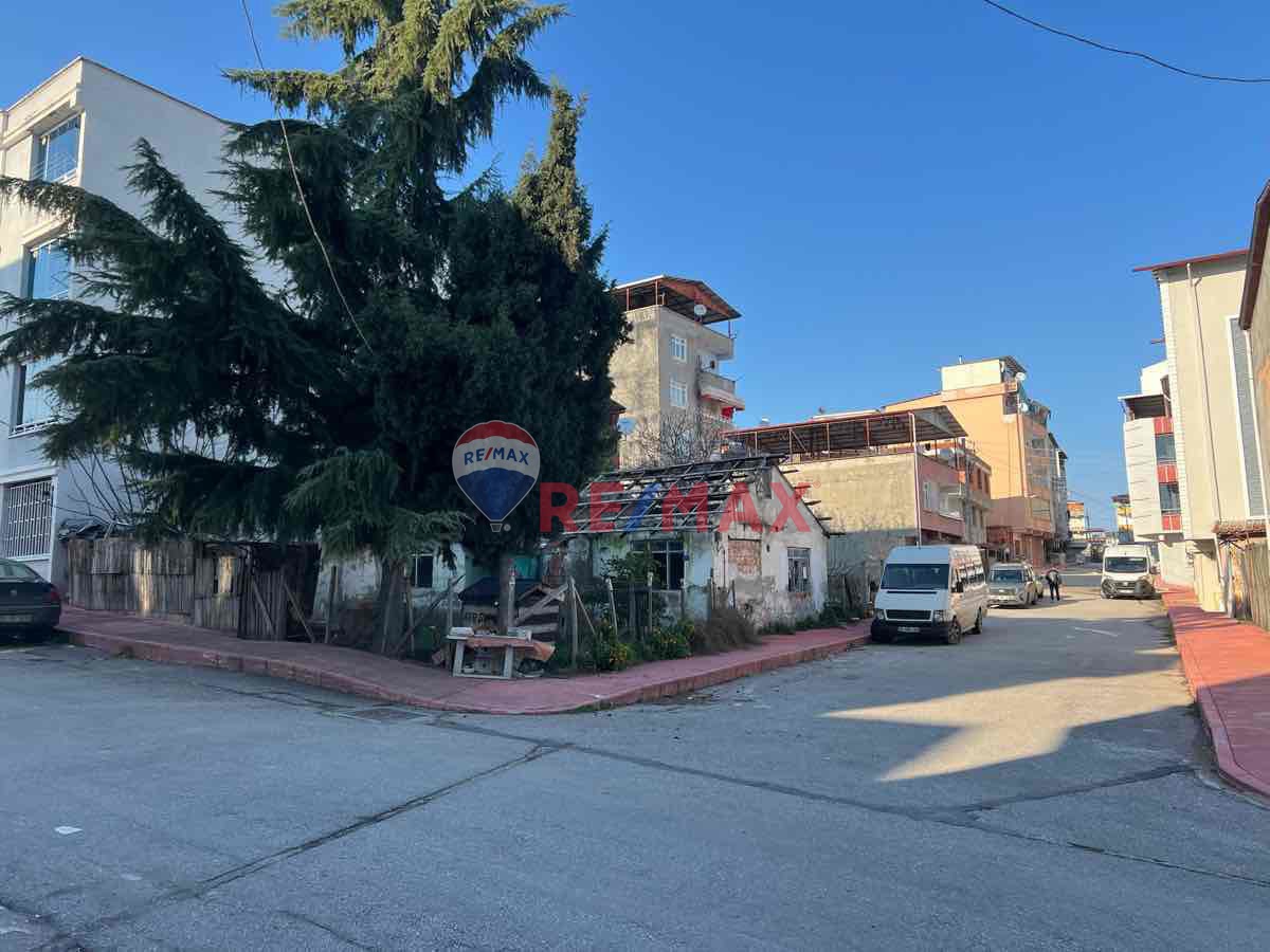 İLKADIMDAKAT KARŞILIĞI ARSA 2 + 1 DÖRT KATA İMARLI 8 DAIRE 