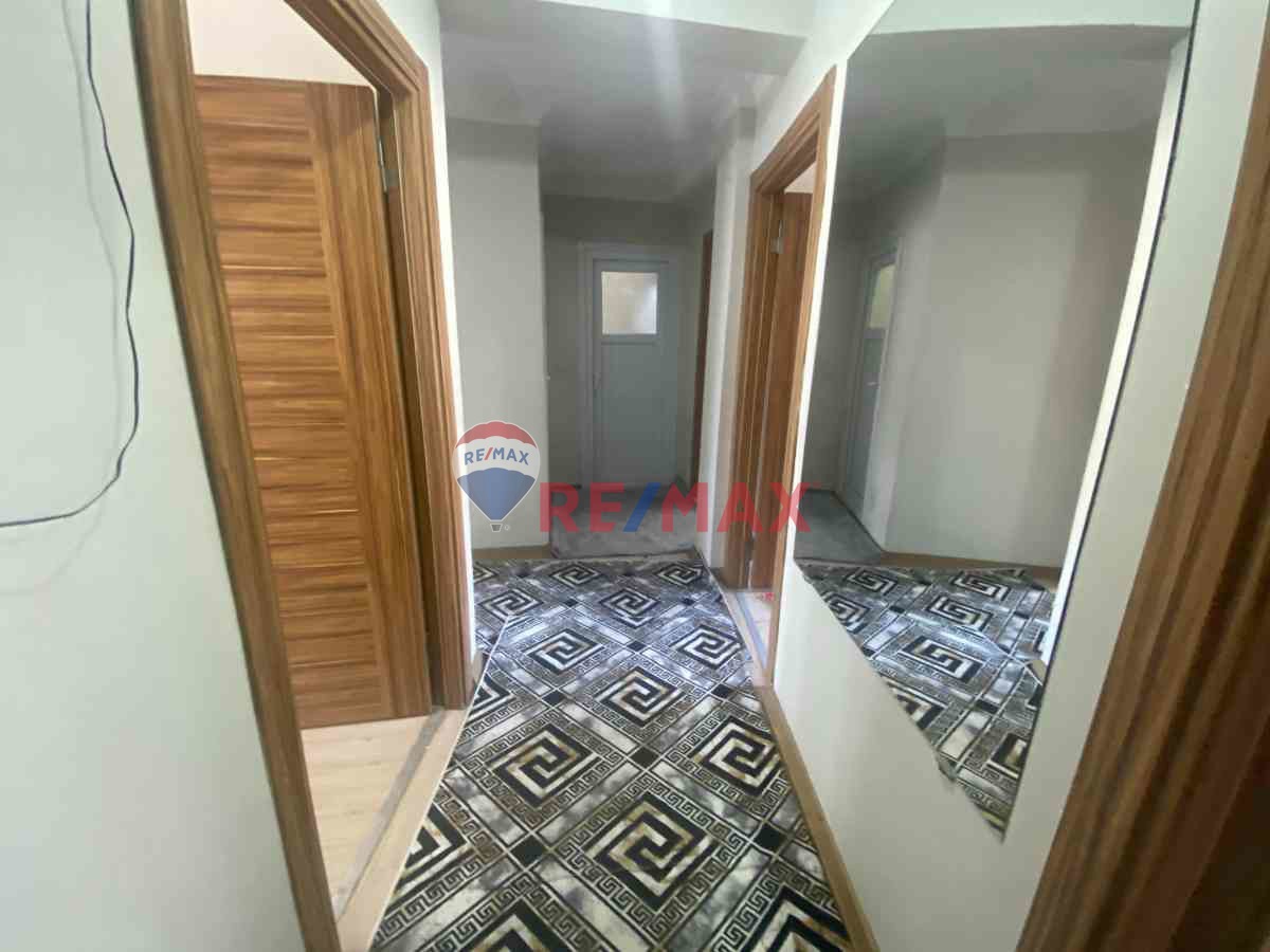 ESENYURT SELAHATTİN EYYUBİ MAHALLESI'NDE 3+1 DAIRE