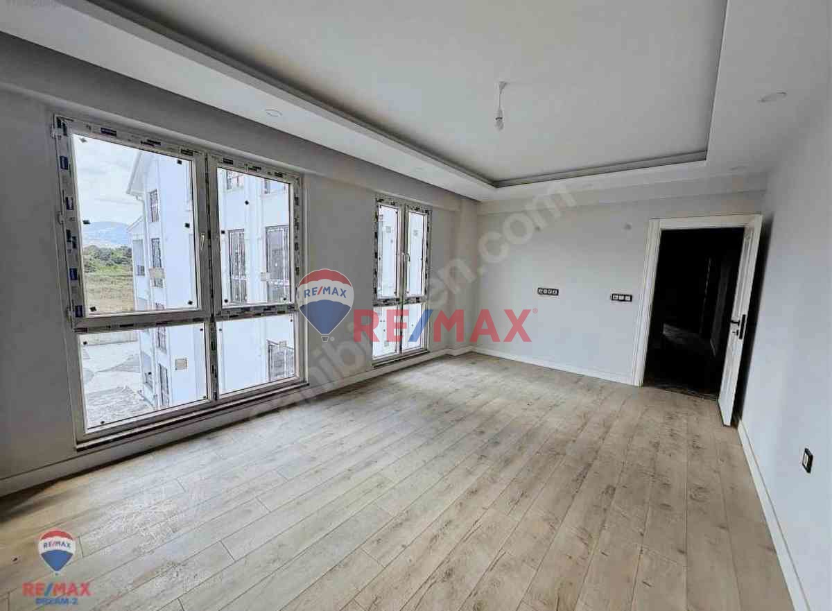 REMAX'DEN KARTEPE FSM'DE SİTE İÇİ HAVUZLU 3+1 DUBLEX DAİRE