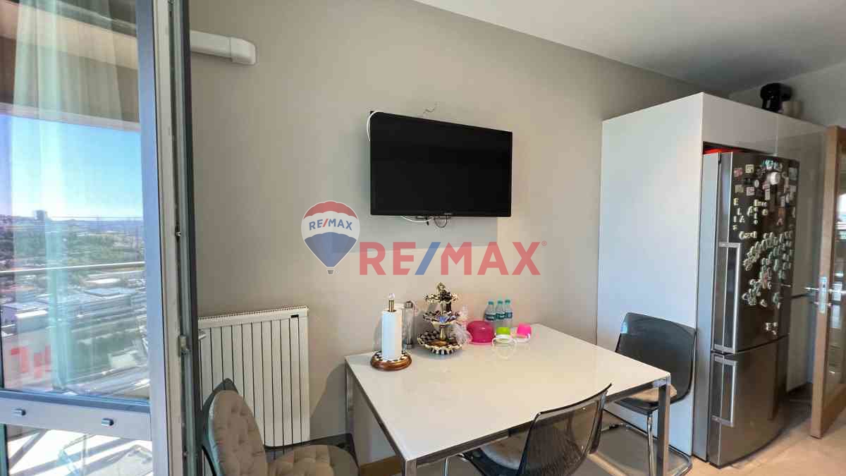 5. LEVENT'TE FIRSAT MANZARALI 4+1 DAİRE