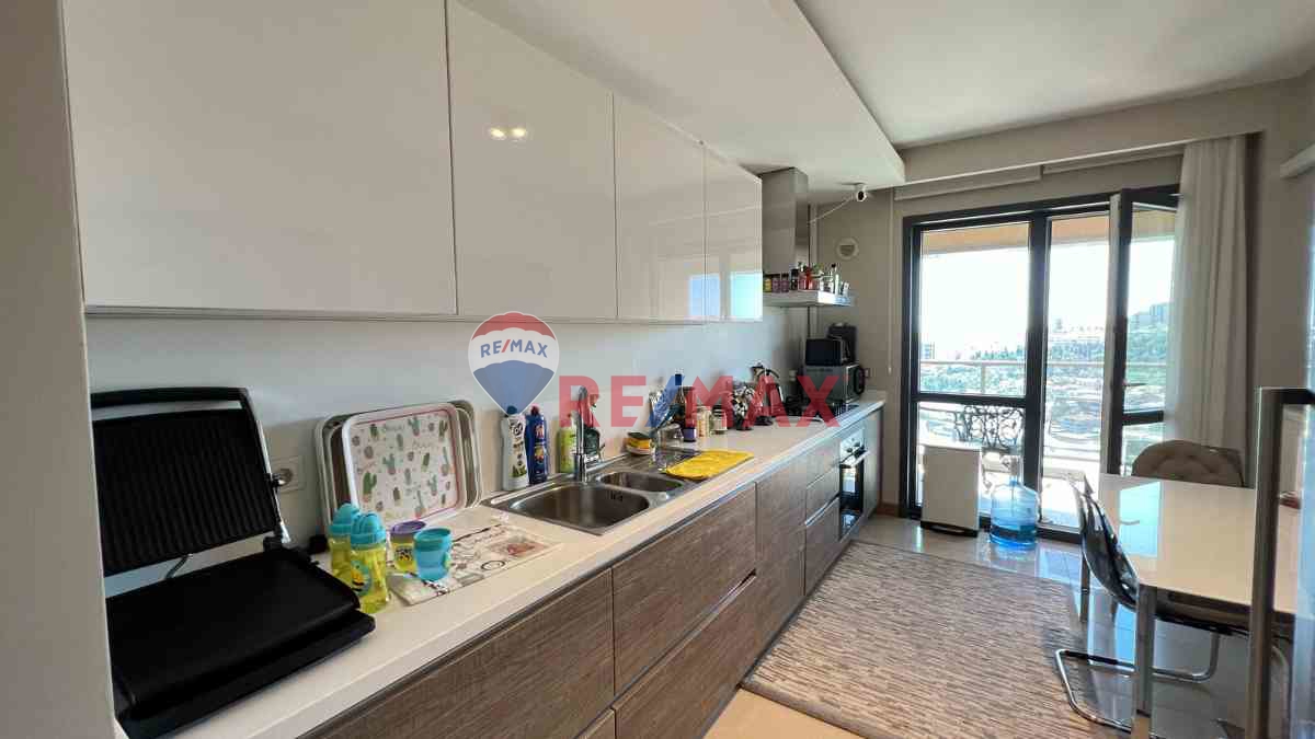 5. LEVENT'TE FIRSAT MANZARALI 4+1 DAİRE