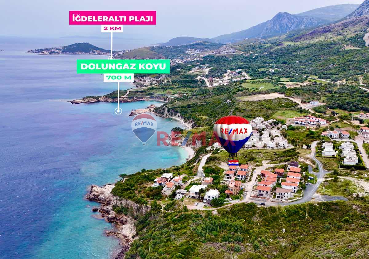 BOZKÖY'DE DENIZE KOMŞU MÜSTAKIL BAHÇELI 3+1 VILLA