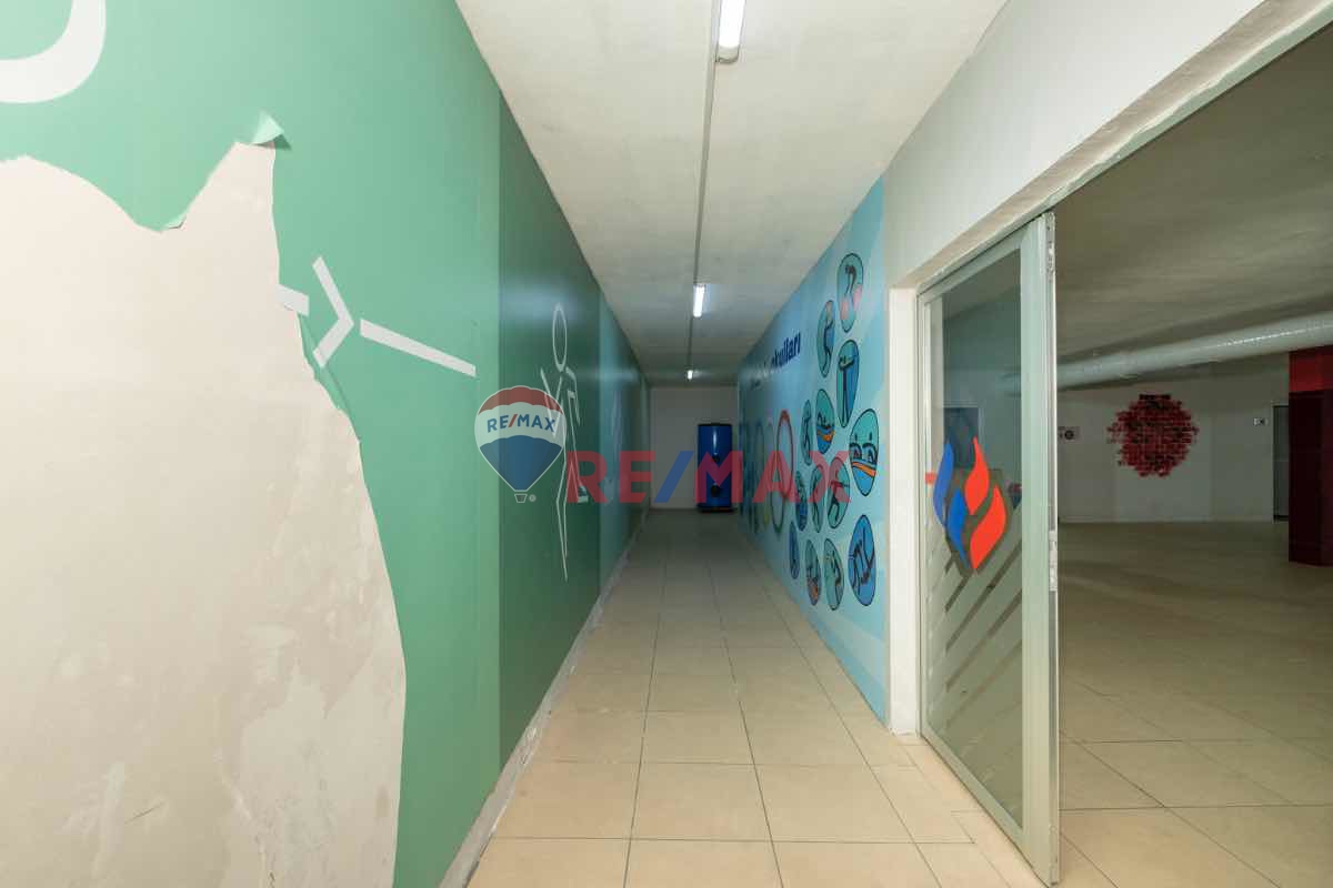 YENIBOSNA MERKEZ DE 4550 M2 KOMPLE KIRALIK BINA