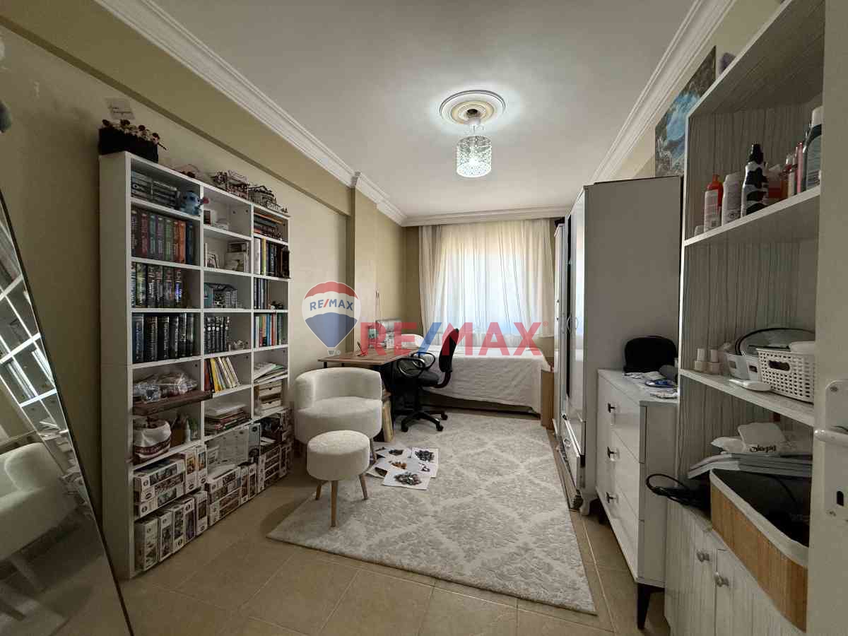 BARIŞ MH. 351 SOKAK ARAKAT 3+1 FIRSAT DAİRE