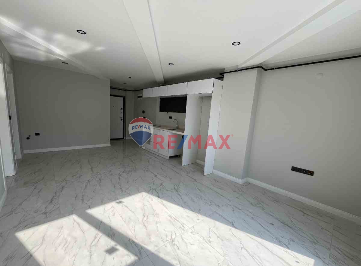 ATAKUM’UN MERKEZİNDE TRAMVAYA CEPHE LÜKS 1+1 KİRALIK