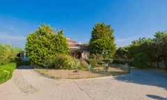 URLA’DA EŞSİZ BİR MALİKANE