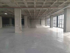 IKITELLI OSB DE 1300 M2 IMALATA UYGUN IŞ YERI KIRALIKTIR
