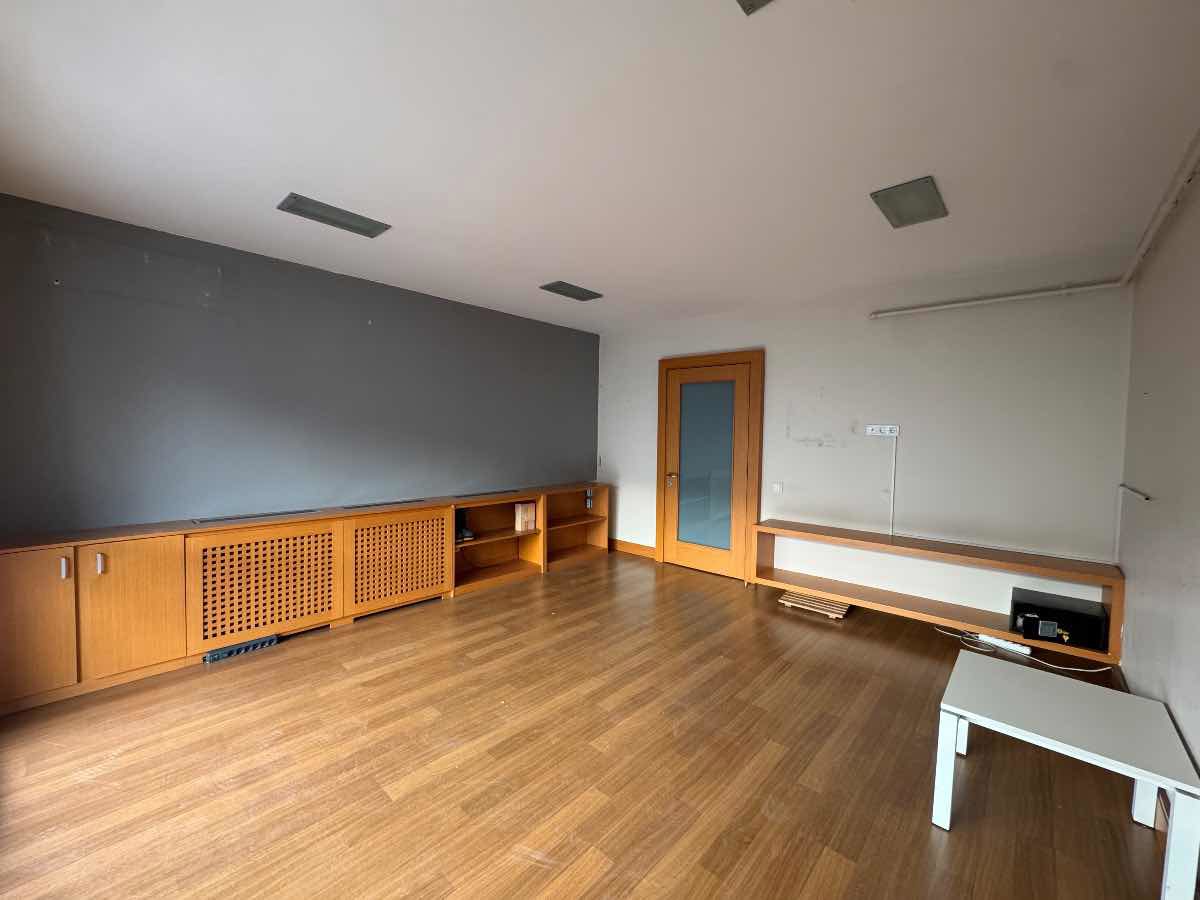 KIZILTOPRAK CADDE ÜZERE OFIS & EV KULLANIMINA UYGUN KIRALIK 3+1