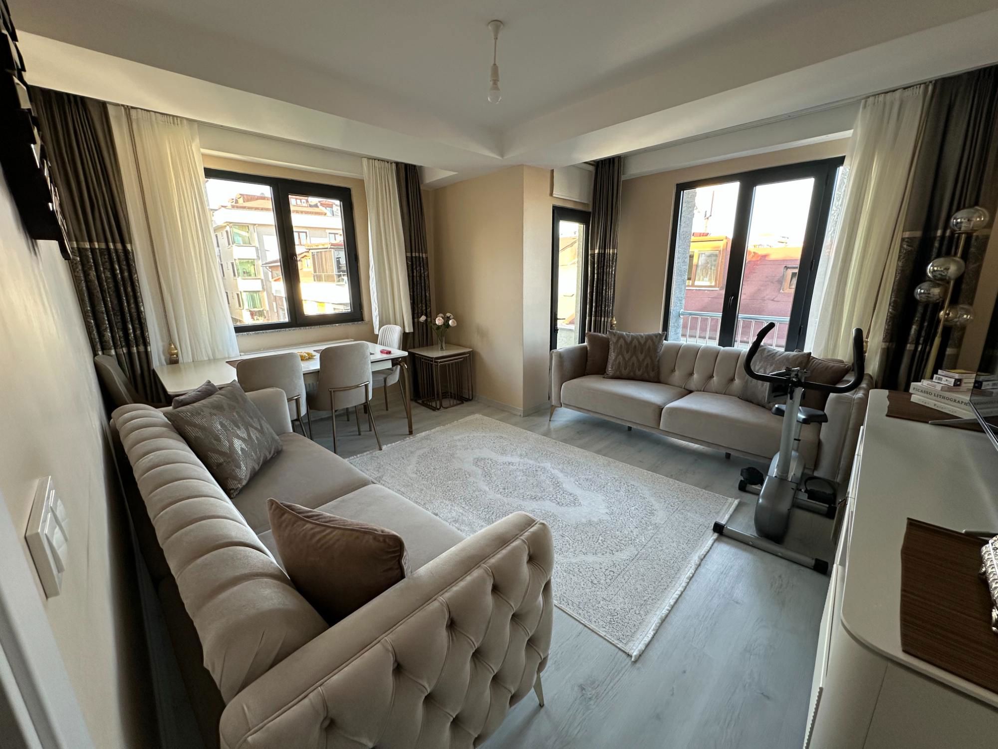 ÇAMLICA FERAH MH | 3+2 ÇATI DUBLEKS | AYRI GİRİŞLİ | 2 YAŞINDA